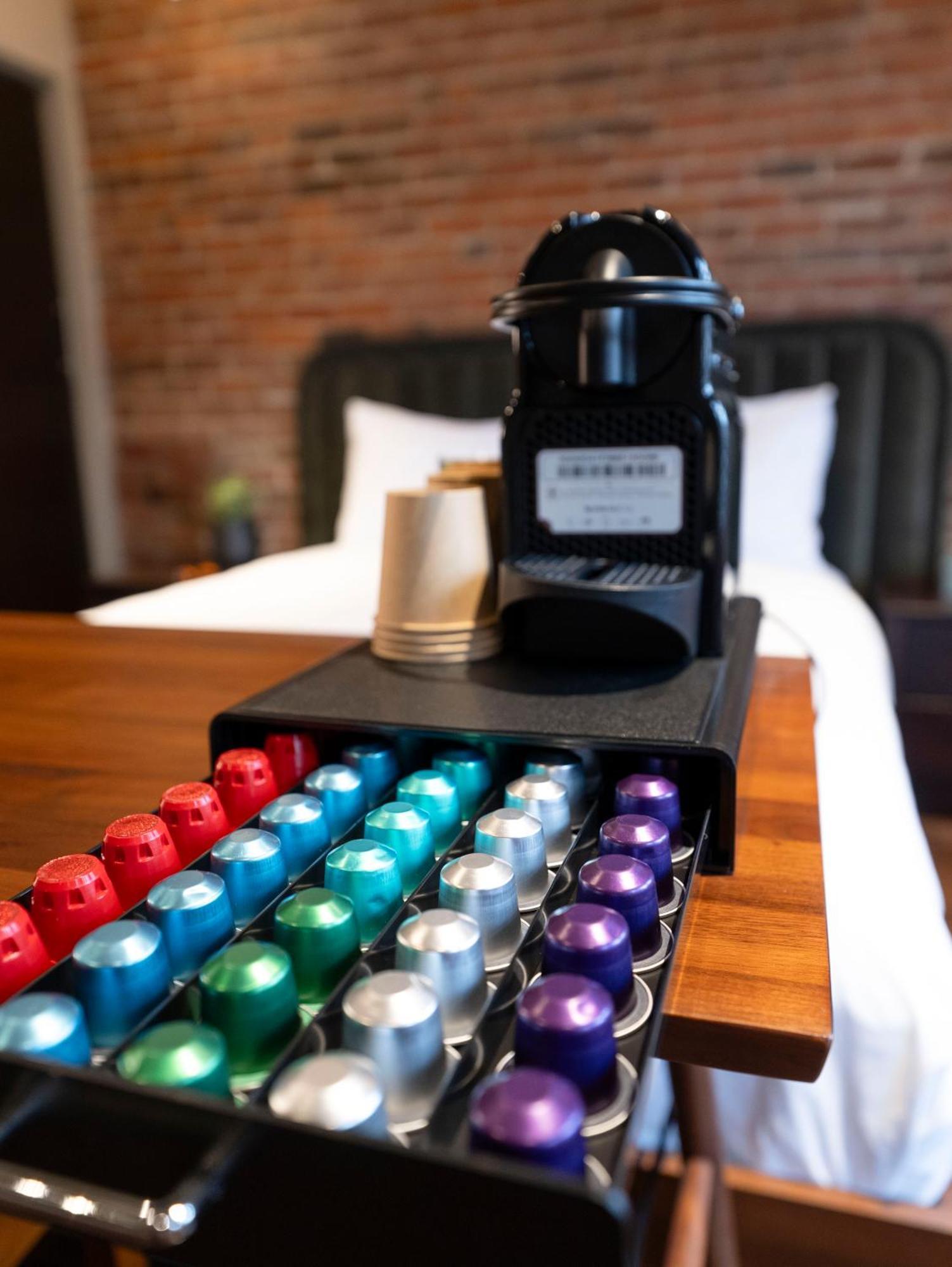 Self Check-In Boutique Hotel - Quartier Latin - Room 201 Montreal Exterior photo