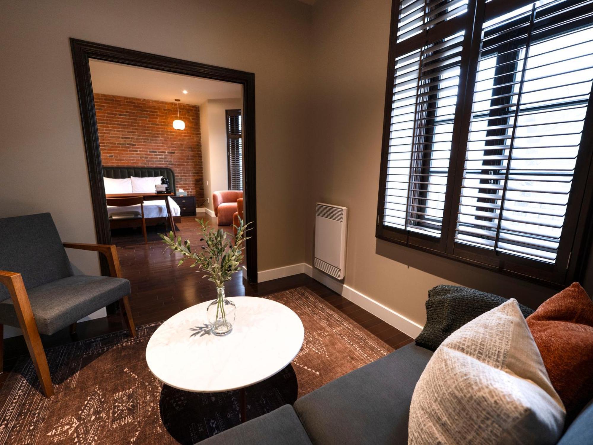 Self Check-In Boutique Hotel - Quartier Latin - Room 201 Montreal Exterior photo