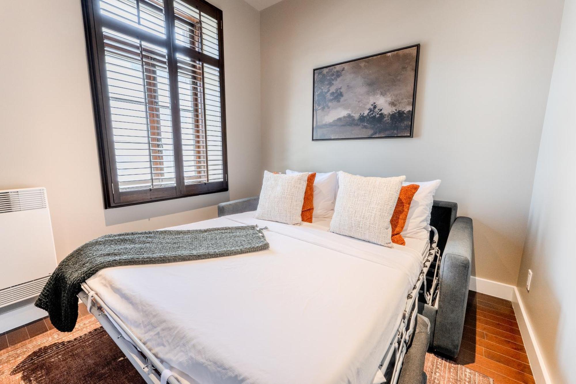 Self Check-In Boutique Hotel - Quartier Latin - Room 201 Montreal Exterior photo